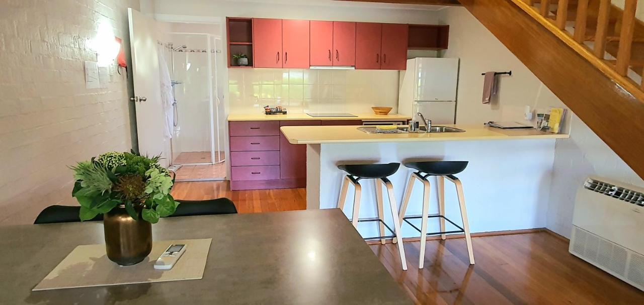 Great Escape Lofts Aparthotel Глостър Екстериор снимка