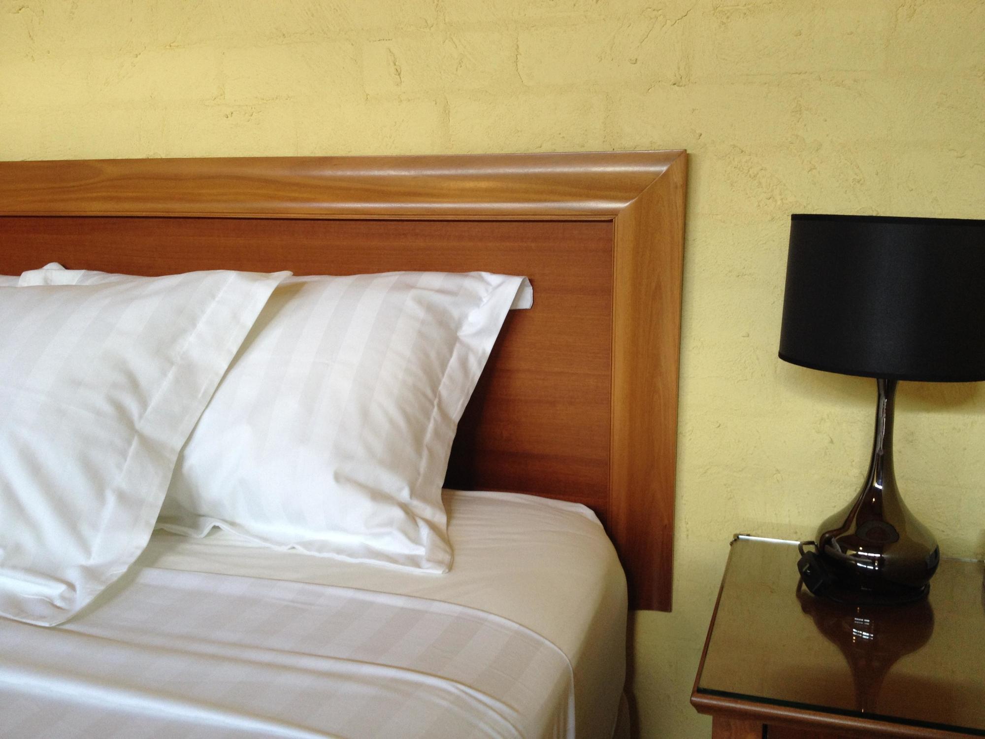 Great Escape Lofts Aparthotel Глостър Екстериор снимка