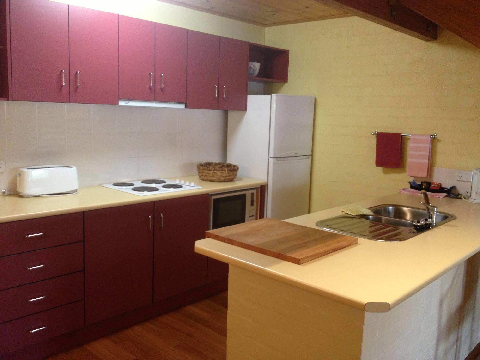 Great Escape Lofts Aparthotel Глостър Екстериор снимка